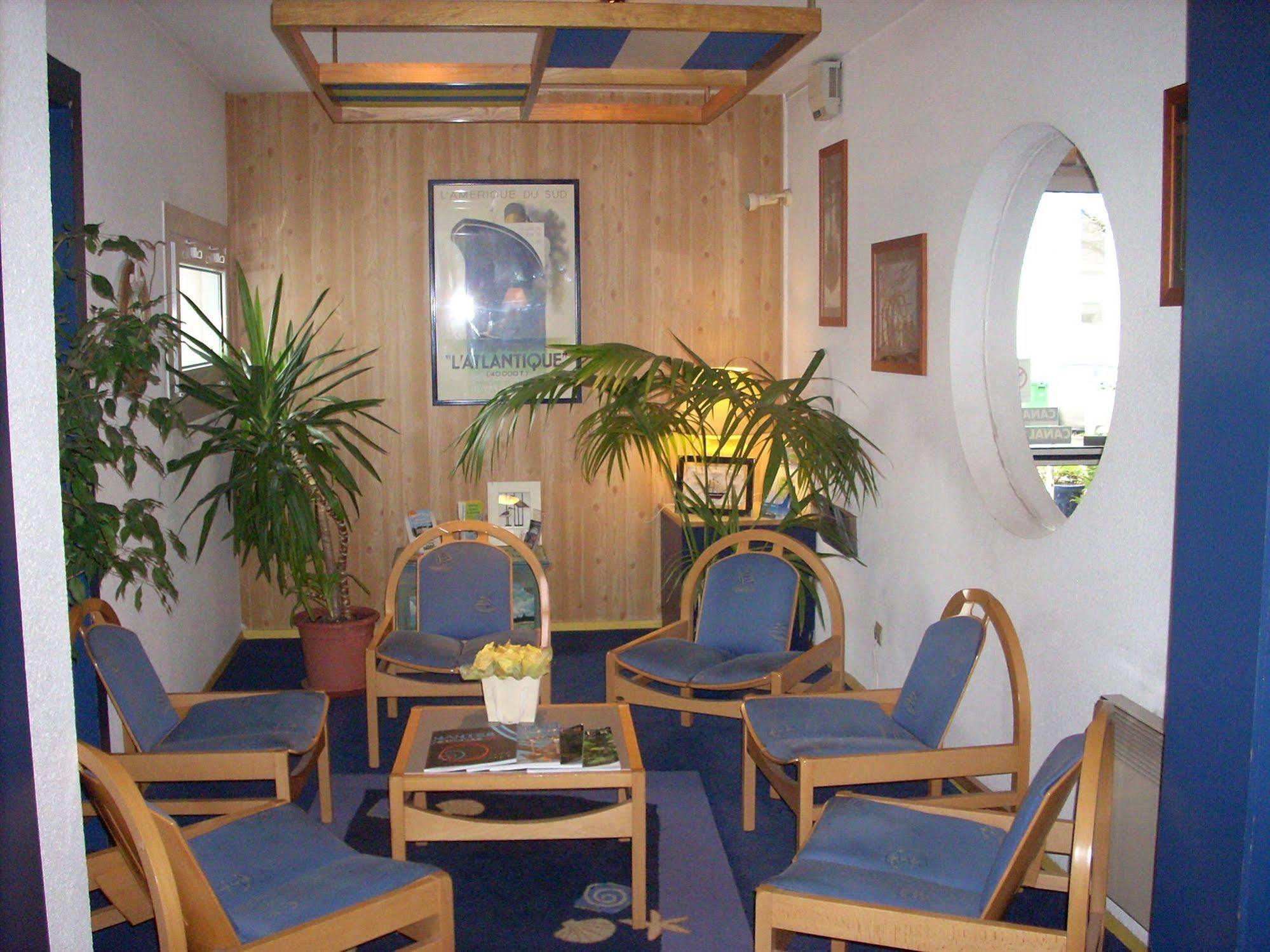 Kyriad Direct La Beaujoire 2*